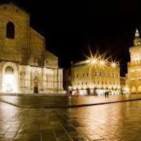 Galleria Del Toro * Bologna