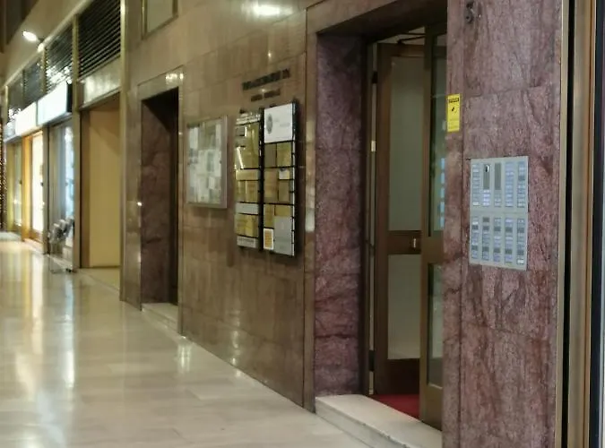 Lägenhet Galleria Del Toro *