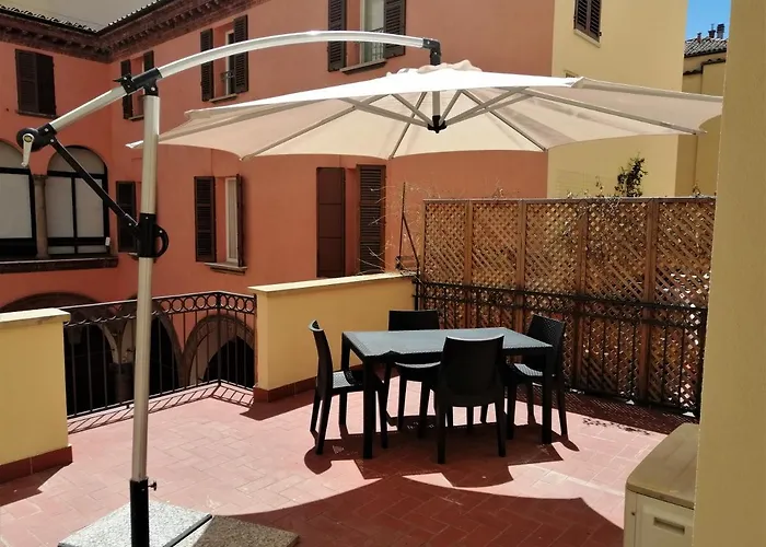 Galleria Del Toro بولونيا